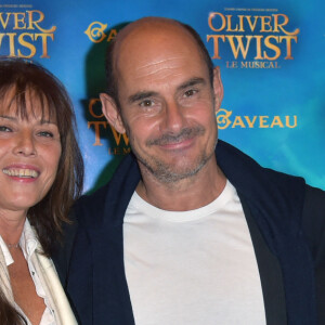 Bernard Campan, sa femme Anne Campan et leurs filles Nina Campan et Loan Campan - Première de la comedie musicale "Oliver Twist la Musicale" à la salle Gaveau à Paris, France, le 26 septembre 2016. © Giancarlo Gorassini/Bestimage