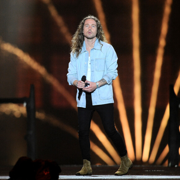 Julien Doré - Enregistrement de la 2ème partie de l'émission "La chanson challenge" au Château de Chambord, qui sera diffusée le 26 juin sur TF1. © Gaffiot-Moreau / Bestimage 