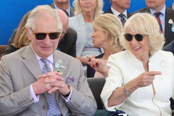 Le prince Charles, prince de Galles, et Camilla Parker Bowles, duchesse de Cornouailles, visitent le salon Royal Cornwall à Whitecross près de Wadebridge, le 10 juin 2022. Le couple princier est allé à la rencontre des exposants. 