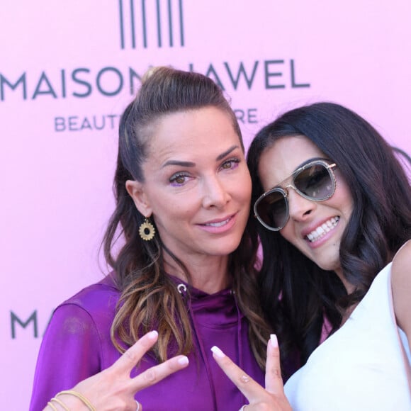 Exclusif - Mélissa Theuriau et sa belle soeur Nawel Debbouze - Inauguration de l'institut de beauté "Maison Nawel" à Marrakech au Maroc le 17 juin 2022. Sur 800 m2 d'espace intérieur et extérieur "Maison Nawel" est le plus grand salon de beauté au Maroc. Un institut dédié à la femme avec une expertise certaine sur l'ensemble des métiers de la beauté onglerie, coiffure, bar à sourcils, SPA et soins du corps et du visage. L'institut dispose également d'un salon privé VIP ainsi qu'un espace pour enfants afin d'occuper vos petits pendant que vous êtes chouchou par nos esthéticiennes beauté. Un concept store a également été pensé pour mettre en avant des pièces uniques de jeunes créateurs de tous bords, de différentes nationalités. © Rachid Bellak/Bestimage