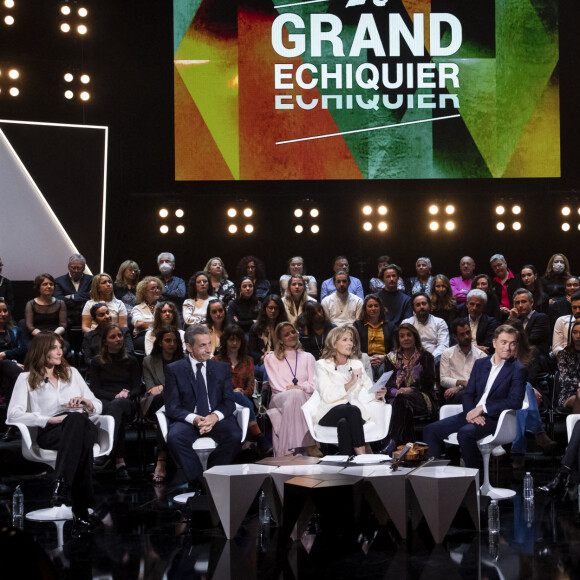 Exclusif - Carla Bruni Sarkozy, Nicolas Sarkozy, Claire Chazal, Renaud Capuçon, Karine Tuil - Enregistrement de l'émission "Le Grand Echiquier", diffusée le 1er juillet sur France 2. Le 21 mars 2022 © Cyril Moreau / Bestimage