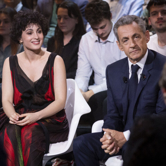 Exclusif - Barbara Pravi, Nicolas Sarkozy - Enregistrement de l'émission "Le Grand Echiquier", diffusée le 1er juillet sur France 2. Le 21 mars 2022 © Cyril Moreau / Bestimage