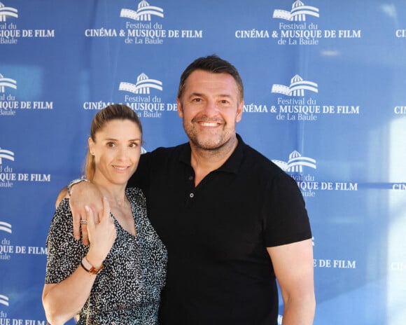 Arnaud Ducret et sa femme Claire Francisci - 8ème Festival du Cinéma et Musique de Film de La Baule le 1 juillet 2022. © Rachid Bellak / Bestimage