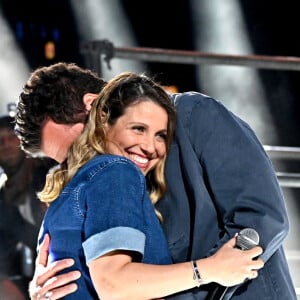 Exclusif - No Tabloids - Amir Haddad a chanté, pour la première fois sur scène, avec sa femme Lital (enceinte) - Enregistrement de l'émission "La Chanson de l'Année 2022" à Toulon, diffusée le 4 juin sur TF1. © Bruno Bebert / Bestimage