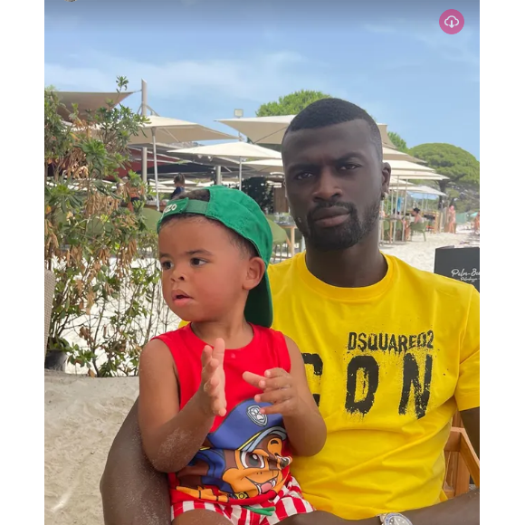 Emilie Fiorelli et son ex M'Baye Niang passent leurs vacances ensemble à Porto-Vecchio, en Cors, avec leurs deux enfants Louna (4 ans) et Farrell (2 ans) - Instagram