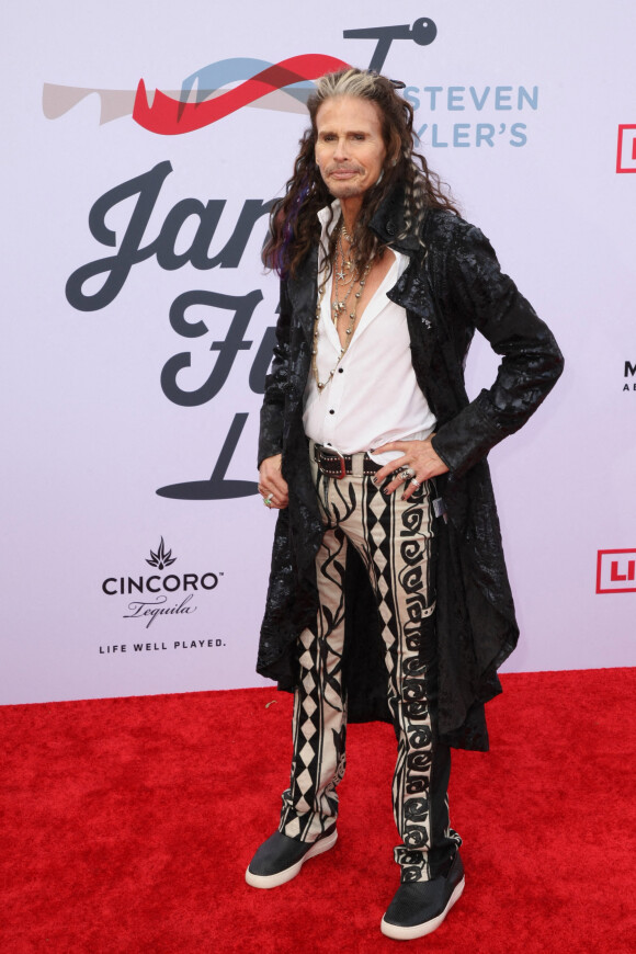 Steven Tyler - Photocall de la soirée "Grammy Awards Viewing Party" à Los Angeles, le 3 avril 2022. 
