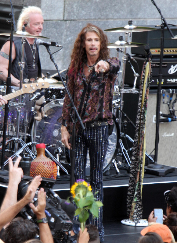 Steven Tyler - Le groupe Aerosmith en concert pour l'émission 'The Today Show' au 30 Rockefeller Ice Rink à New York, le 15 aout 2018. 