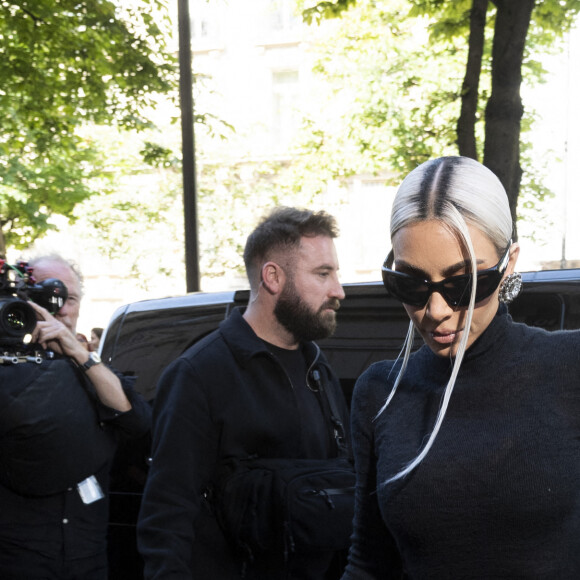 Exclusif - Kim Kardashian - Arrivées du défilé de mode Haute-Couture automne-hiver 2022-2023 "Balenciaga" à Paris. Le 6 juillet 2022 © Tiziano Da Silva-Pierre Perusseau / Bestimage