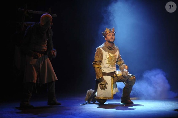 Pierre-François Martin-Laval dans Spamalot, le 3 février 2010 au théâtre Comédia à Paris.