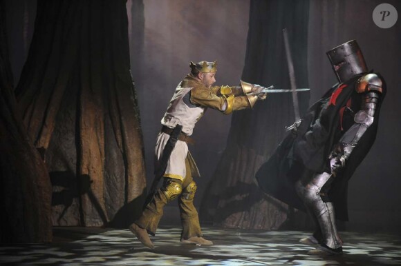 Pierre-François Martin-Laval dans Spamalot, le 3 février 2010 au théâtre Comédia à Paris.