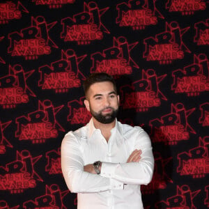 Kendji Girac lors de la 23ème édition des NRJ Music Awards 2021 au Palais des Festivals de Cannes, le 20 novembre 2021. © Rachid Bellak/Bestimage 