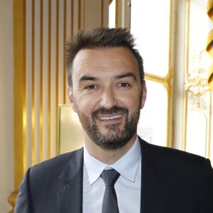 Cyril Lignac - Cérémonie de remise des insignes de Commandeur dans l'Ordre des Arts et des Lettres à Pierre Hermé et de Chevalier dans l'Ordre des Arts et des Lettres à David Sinapian au Ministère de la Culture à Paris, le 23 septembre 2019. © Marc Ausset-Lacroix/Bestimage 