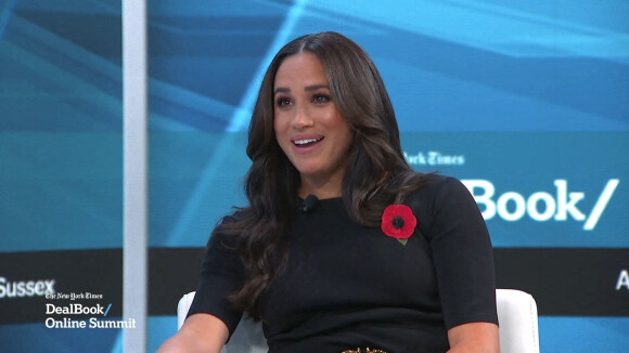 Meghan Markle sur le plateau de l'émission "Minding the Gap" à Los Angeles, le 9 novembre 2021. 