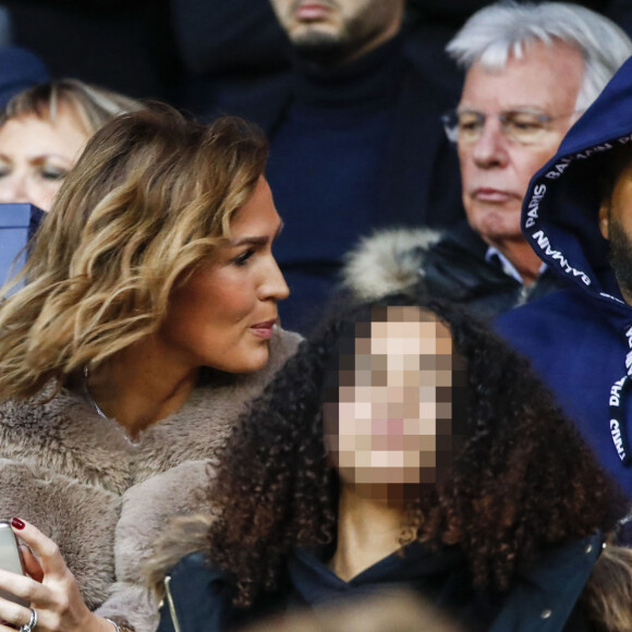 Vitaa et son mari Hicham Bendaoud dans les tribunes du match de Ligue 1 Conforama PSG 5-0 Montpellier au Parc des Princes à Paris le 1 février 2020 © Gwendoline Le Goff / Panoramic / Bestimage 