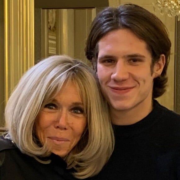 Valérie Benguigui : son fils Abraham Wapler, 22 ans, avec Brigitte Macron