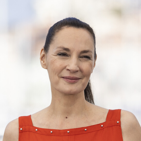 Jeanne Balibar - Photocall de "Irma Vep" lors du 75ème Festival International du Film de Cannes le 21 mai 2022. © Cyril Moreau/Bestimage