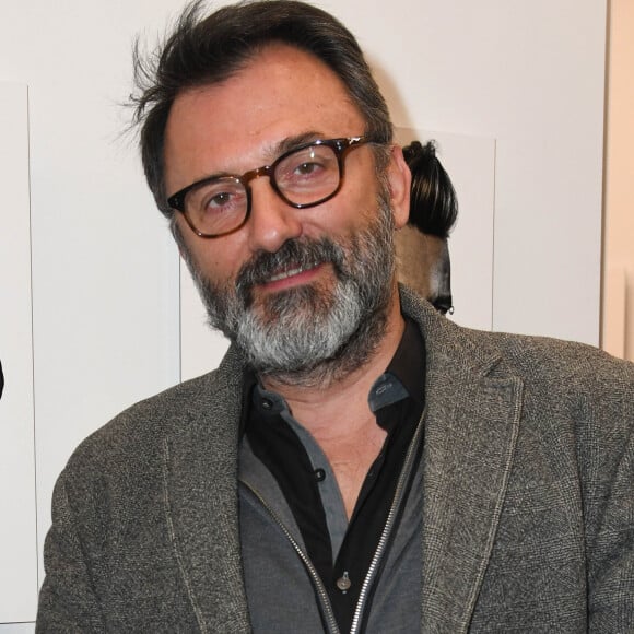 Frédéric Lopez - Vernissage de l'exposition "Quand le masque tombe" de Stéphane de Bourgies sur le toit de la Grande Arche à Paris, le 12 mars 2019. © Coadic Guirec/Bestimage