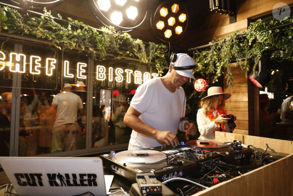 Exclusif - Dj Cut Killer - Ouverture du premier restaurant "Top Chef" Le Bistrot à Suresnes le 7 juillet 2022. © Marc Ausset-Lacroix/Bestimage