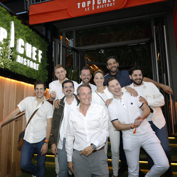 Exclusif - Stéphane Rotenberg et ses chefs Victor Mercier, Coline Faulquier, Camille Delcroix, Arnaud Delvenne, Mohamed Cheikh, Pascal Barandoni, Merouan Bounekraf, Baptiste Renouard - Ouverture du premier restaurant "Top Chef" Le Bistrot à Suresnes le 7 juillet 2022. © Marc Ausset-Lacroix/Bestimage