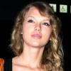 Taylor Swift à l'aéroport de Sydney. 04/02/2010