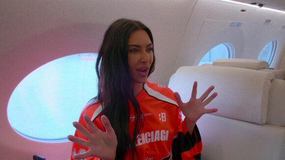Kim Kardashian propose une petite visite guidée de son jet privé pour ses followers. Los Angeles, le 19 juillet 2022. 