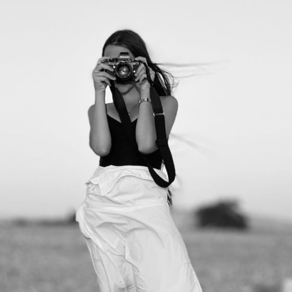 Charlotte Gainsbourg : son anniversaire aux côtés d'Yvan Attal et leurs trois enfants en Israël, en juillet 2022. Ici, Jo, dernière du clan