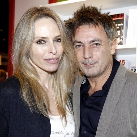 Tonya Kinzinger et Frédéric Deban - 33e Salon du Livre au parc des expositions de la porte de Versailles à Paris. © Cédric Perrin/Bestimage