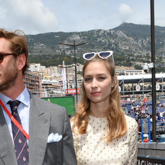 Pierre Casiraghi et sa femme Beatrice Borromeo Casiraghi - People avant le départ du 77ème Grand Prix de Formule 1 de Monaco le 26 mai 2019. © Bruno Bebert/Bestimage 