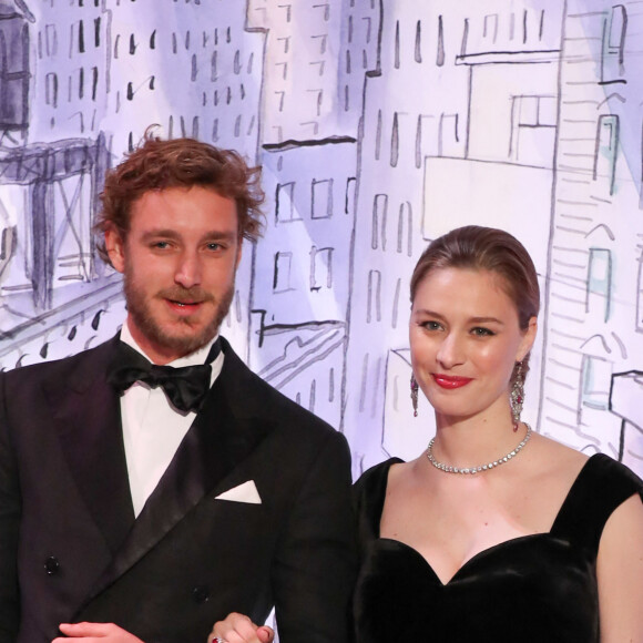 Pierre Casiraghi et sa femme Beatrice Borromeo (enceinte) - 64ème Bal de la Rose sur le thème de Manhattan, imaginé par K.Lagerfeld, au profit de la Fondation Princesse Grace, dans la Salle des Etoiles au Sporting Monte Carlo à Monaco. Le 24 mars 2018 © Olivier Huitel / Pool Restreint Monaco / Bestimage 