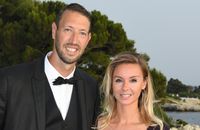 Alain Bernard papa pour la première fois : photos de bébé, sexe et prénom révélés !