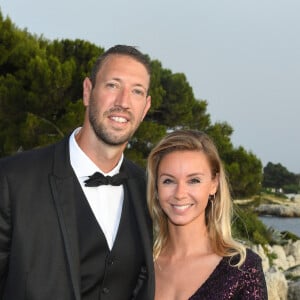 Mariage - Alain Bernard s'est marié avec Faustine le 21 août - Exclusif - Alain Bernard et sa fiancée Faustine lors de la soirée de gala de la Croix Rouge à l'hôtel du Cap-Eden-Roc au Cap d'Antibes le 14 juin 2019. © Lionel Urman / Bestimage  No web en Suisse / Belgique 