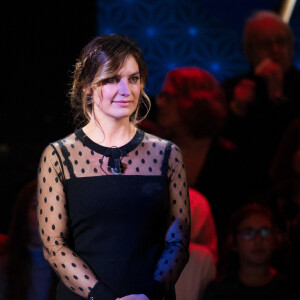 Exclusif - Laëtitia Milot - Enregistrement de l'émission "La Boîte à secrets 3" à Paris, présentée par F.Bollaert, et qui sera diffusée le 7 février sur France 3. Le 22 janvier 2020 © Tiziano Da Silva / Bestimage 