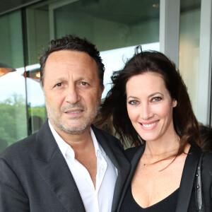 Arthur et Mareva Galanter au déjeuner de la finale Messieurs de France Télévision (jour 15) sur la terrasse de France Télévision lors des Internationaux de France de Tennis de Roland Garros 2022 à Paris, France, le 5 Juin 2022. © Bertrand Rindoff/Bestimage 