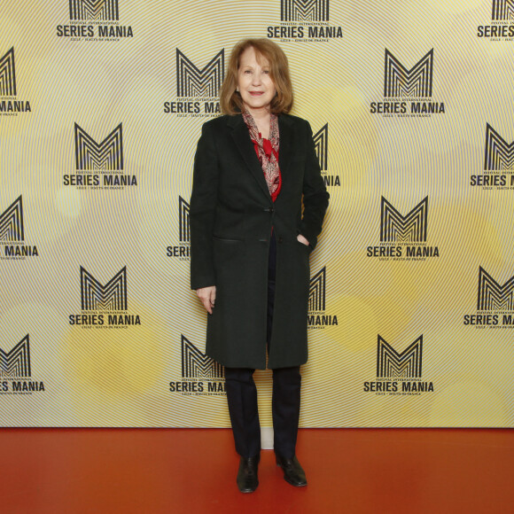 Rencontre avec Nathalie Baye lors du Festival International Serie Mania à Lille le 20 mars 2022. © Christophe Aubert via Bestimage