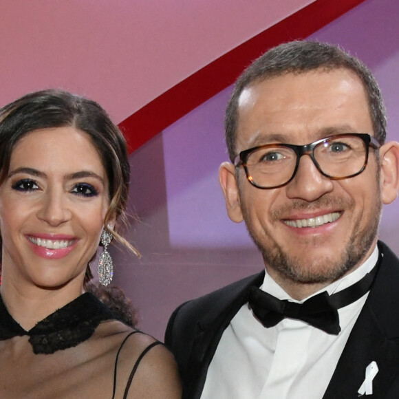 Exclusif - Dany Boon (porte le ruban blanc "Maintenant on agit" ) et sa femme Yael - Arrivées lors de la 43ème cérémonie des Cesar à la salle Pleyel à Paris, le 2 mars 2018. © Stephane Kossman / Bestimage 