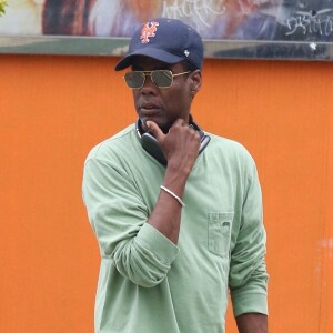 Chris Rock est vu pour la première fois à New York après que Will Smith lui ait récemment présenté ses excuses pour l'incident de la gifle le 1er aout 2022. 