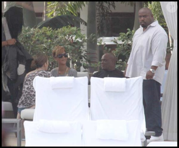 Rihanna et Jennifer Lopez déjeunent ensemble à Miami
