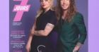Julien Doré a répondu à un internaute critique de sa photo avec Louane. @ Instagram / Julien Doré.