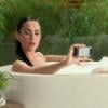 Megan Fox dans sa baignoire pour Motorola, spot diffusé lors du Super Bowl, le 7 février 2010 !