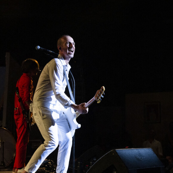 Exclusif - Calogero en concert au festival de Ramatuelle le 12 août 2022. © Cyril Bruneau / Festival de Ramatuelle / Bestimage 