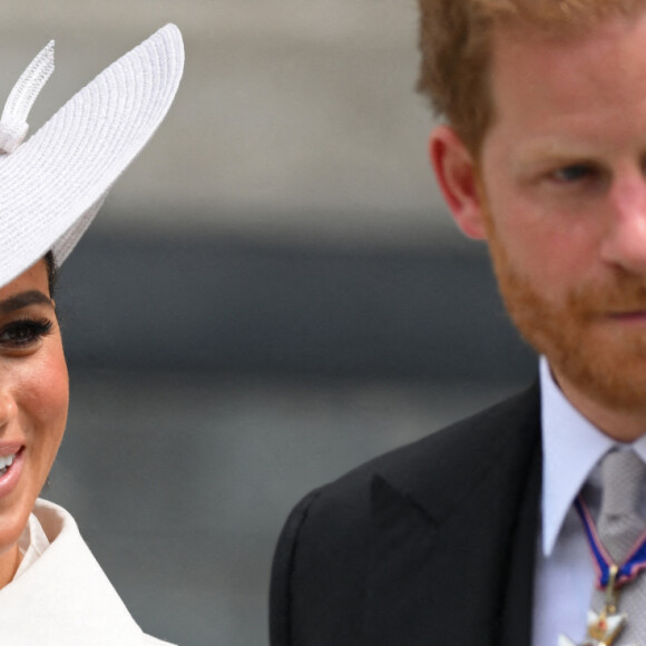 Le prince Harry, duc de Sussex, et Meghan Markle, duchesse de Sussex - Les membres de la famille royale et les invités lors de la messe célébrée à la cathédrale Saint-Paul de Londres, dans le cadre du jubilé de platine (70 ans de règne) de la reine Elisabeth II d'Angleterre. Londres, le 3 juin 2022.