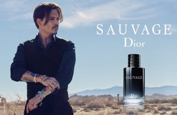 Johnny Depp fait sa première campagne publicitaire pour "Sauvage" une eau de toilette pour hommes de la marque Dior.