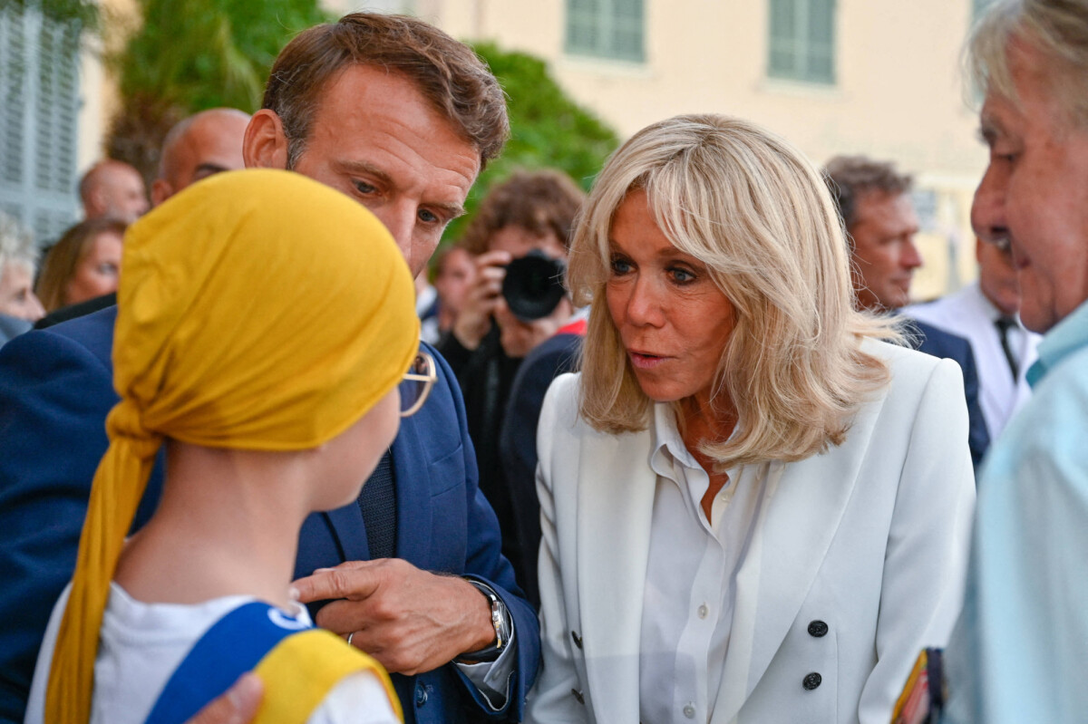 Photo : Emmanuel Macron et sa femme Brigitte - Le président de la ...