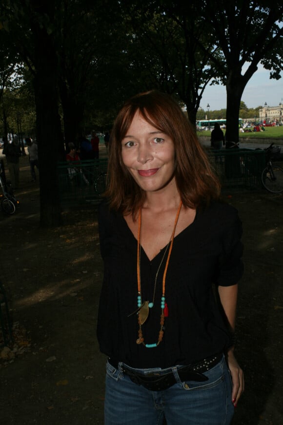 Elise Ventre - 2ème tournoi de pétanque au profit de l'association "MeghanOra" sur l'Esplanade des Invalides à Paris, le 28 septembre 2014.