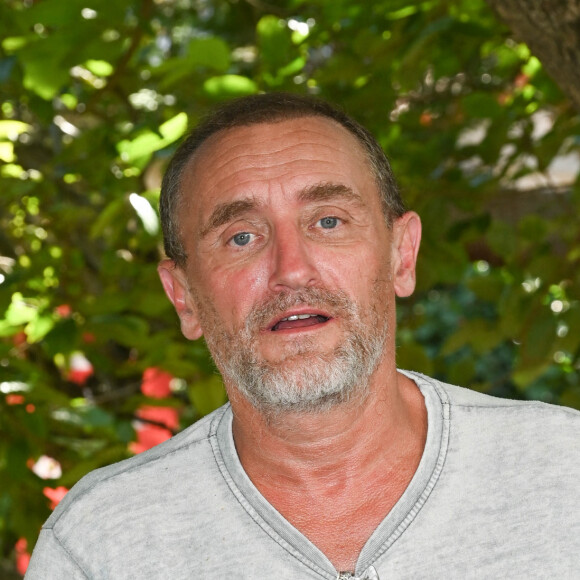 Jean-Paul Rouve - Photocall du film "Les cadors" lors du 15ème Festival du Film Francophone d'Angoulême. Le 24 août 2022 © Coadic Guirec / Bestimage