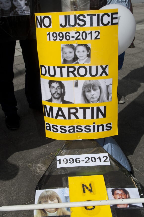 Manifestation organisée par les parents des victimes de Marc Dutroux en 2012 à Bruxelles