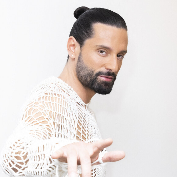 Exclusif - Hugo Manos en backstage de l'émission TPMP People présentée par M.Delormeau et diffusée sur C8 le 14 mai 2022, à Paris, France, le 13/05/2022. © Jack Tribeca/Bestimage 