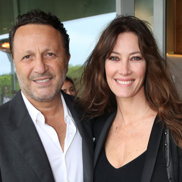 Arthur et Mareva Galanter au déjeuner de la finale Messieurs de France Télévision (jour 15) sur la terrasse de France Télévision lors des Internationaux de France de Tennis de Roland Garros. © Bertrand Rindoff/Bestimage