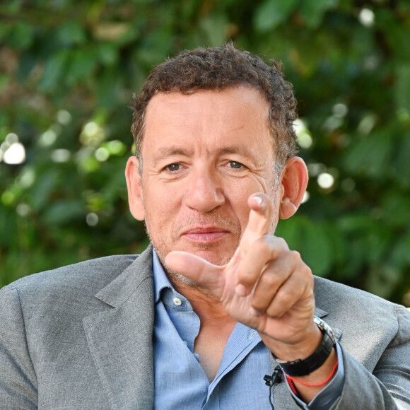 Dany Boon au photocall du film "Une belle course" lors du 15ème Festival du Film Francophone d'Angoulême le 24 août 2022