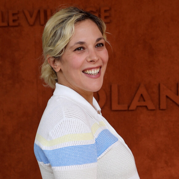 Alysson Paradis (enceinte) au village (jour 12) lors des Internationaux de France de Tennis de Roland Garros © Dominique Jacovides/Bestimage 